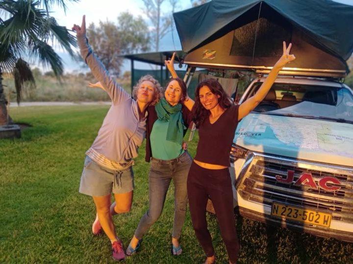 Bambi Lodge Grootfontein Bagian luar foto